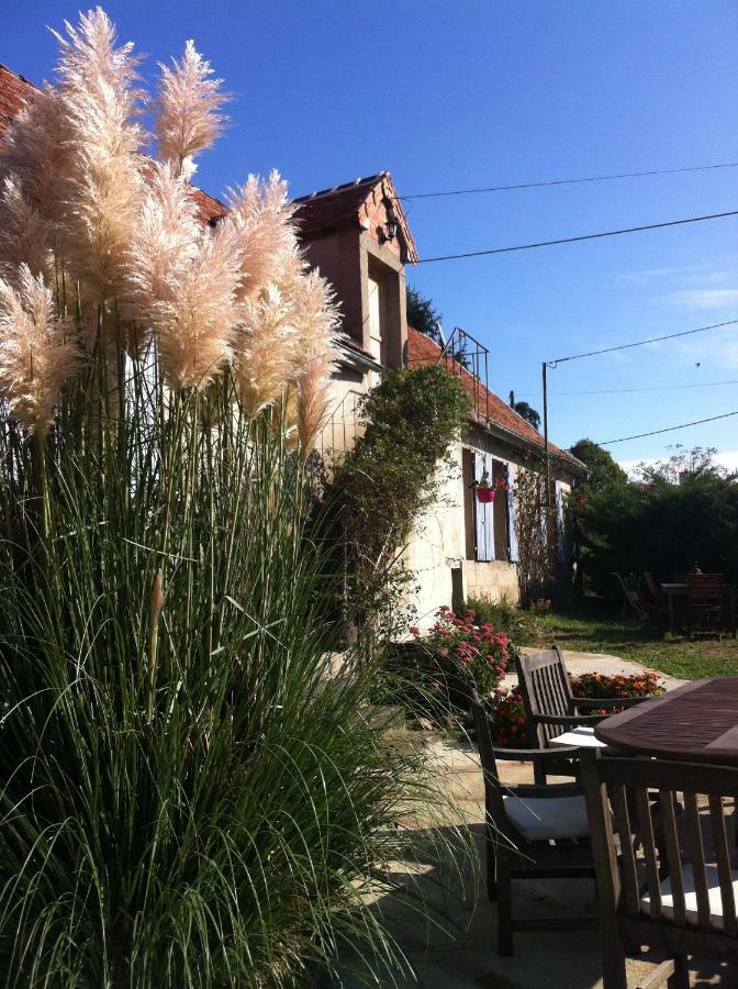 Le Petit Savriere B&B Tronget Екстериор снимка
