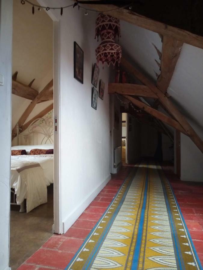Le Petit Savriere B&B Tronget Екстериор снимка