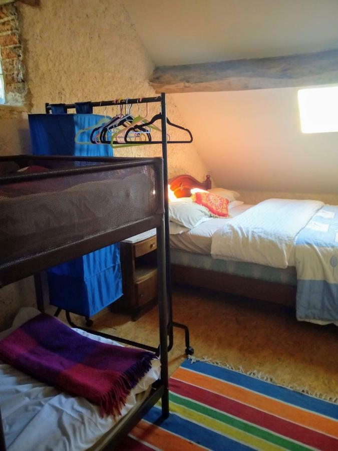 Le Petit Savriere B&B Tronget Екстериор снимка